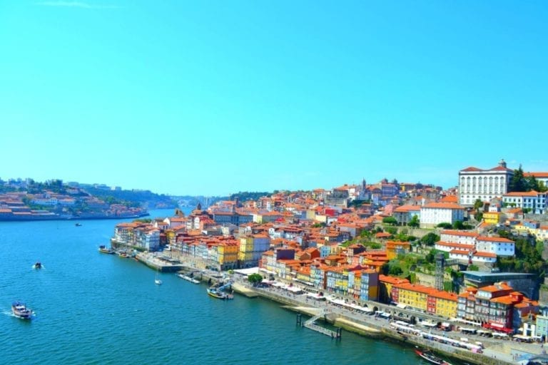 10 Top Apps for Travel – Trips Abroad and at Home