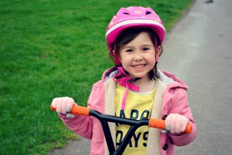 5 Ways I'm Weaning My Daughter Off Her Tablet