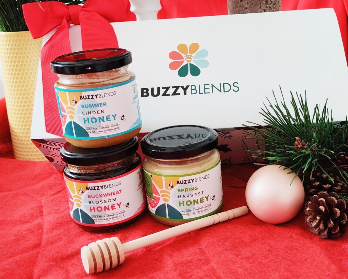 Win a Buzzy Blends Raw Honey Gift Set  | A Giveaway (Ended)