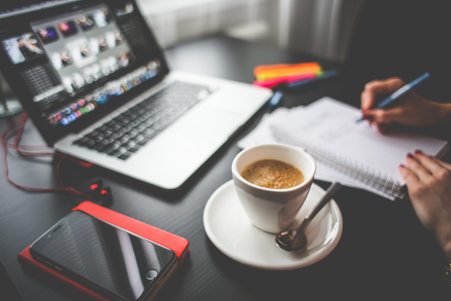 How to Set Up a Business From Scratch￼