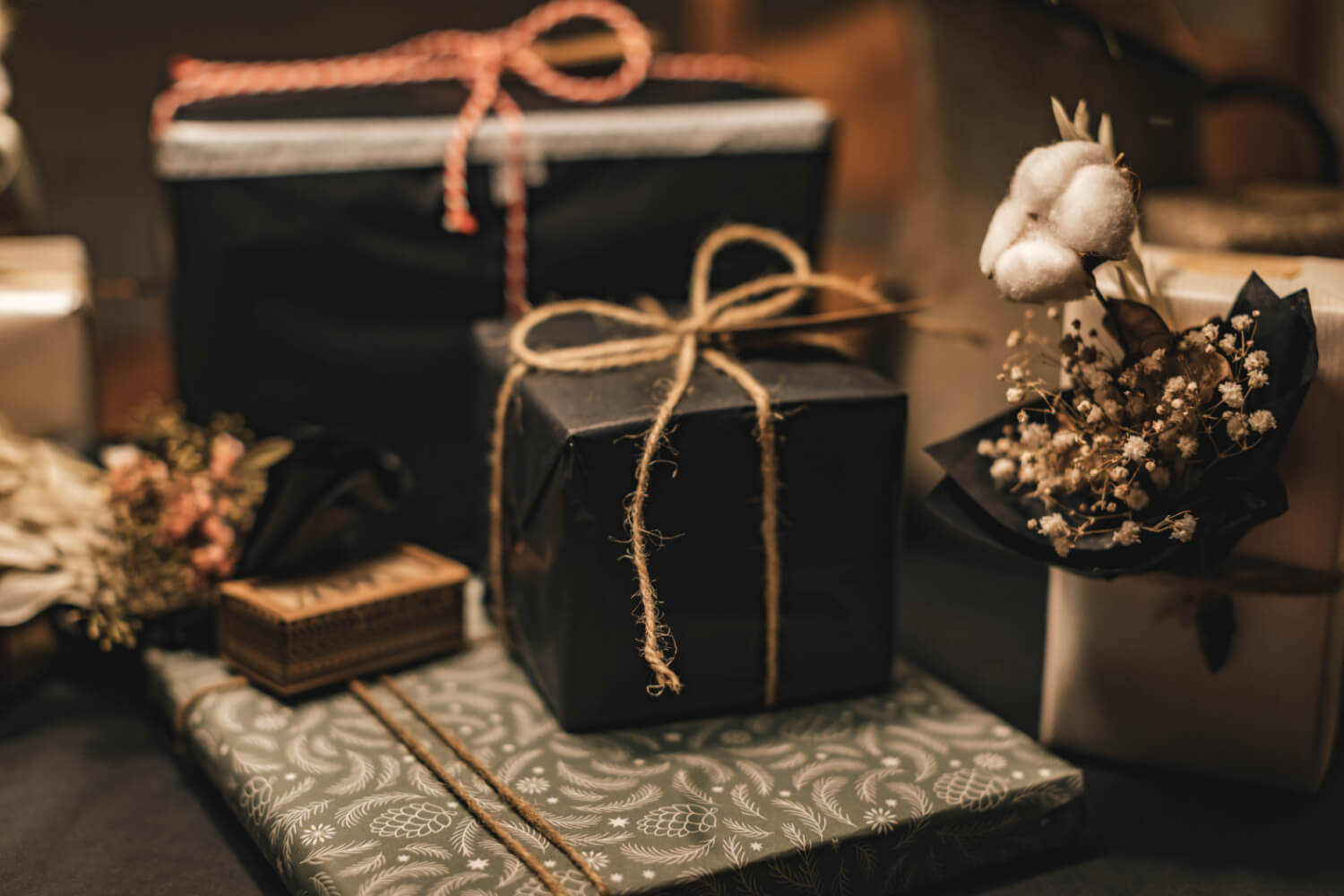 What are Some Good Gift Ideas for Husbands or Partners?