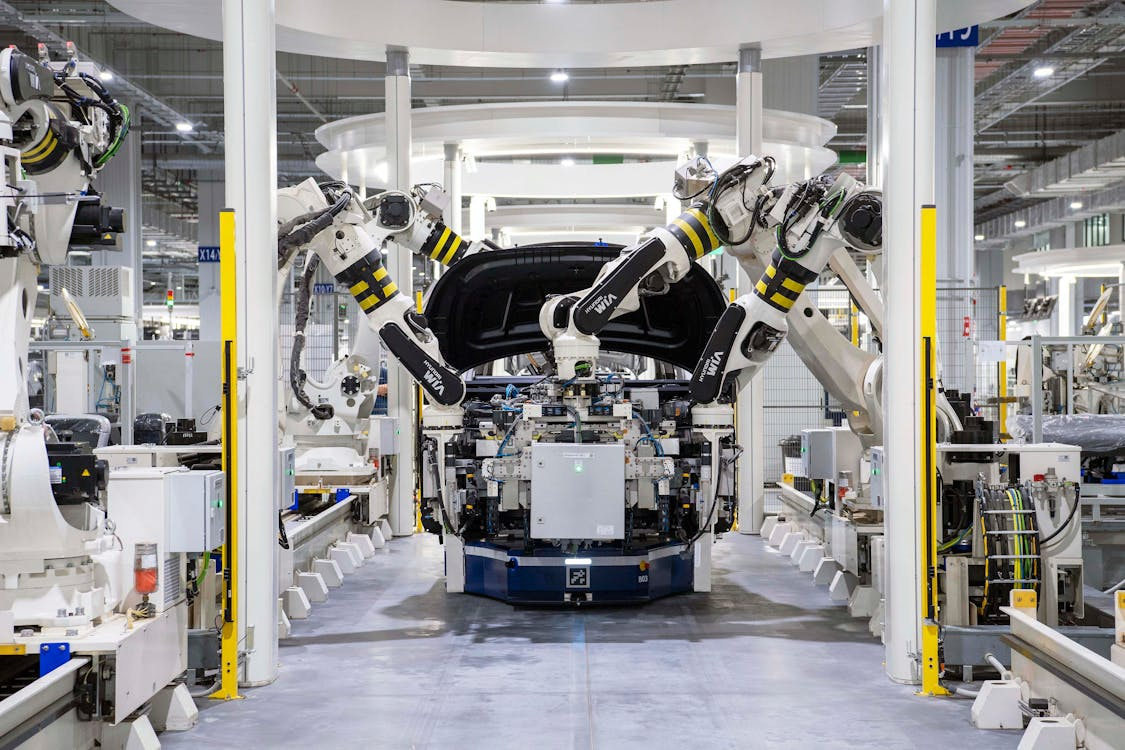 robotic machinery working on car