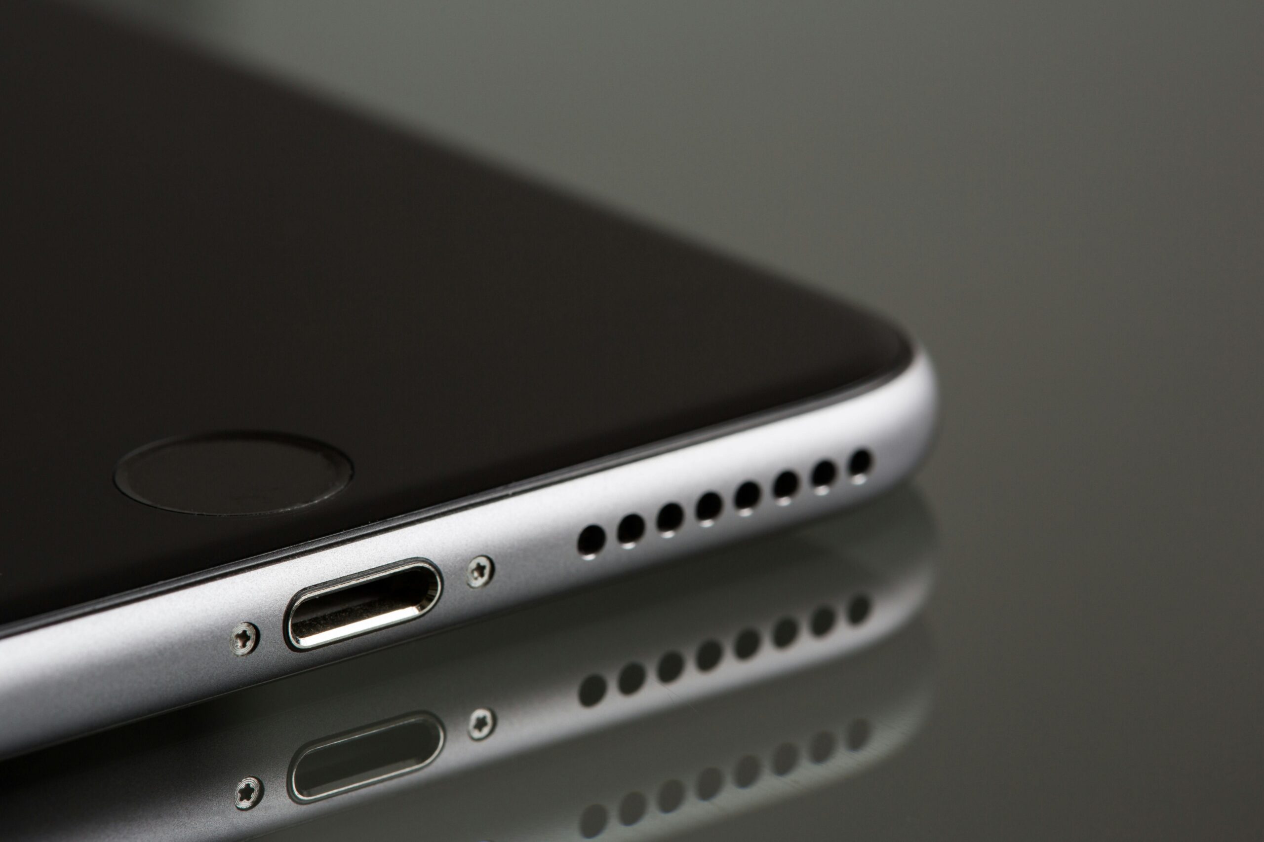 corner of iphone up close